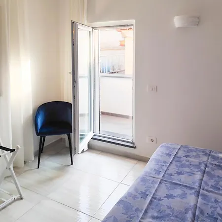 Lägenhet La Torretta Al Porto Forio di Ischia